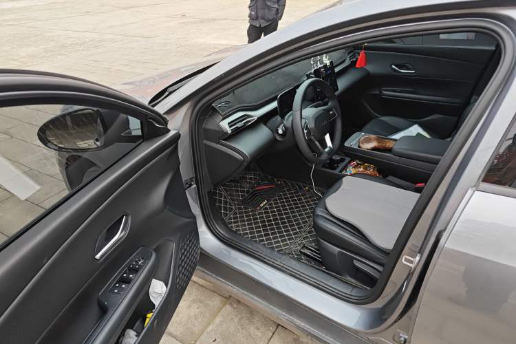 Used BYD e7 2025 Model 520 Smart Mobility Edition