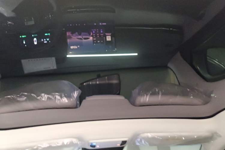 Used Bestune Yueyi 03 2025 565km Enjoy Edition Headliner