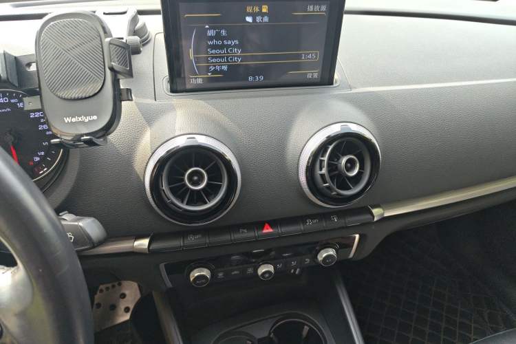 Used Audi A3 2015 Limousine 35 TFSI Millionth Anniversary Comfort Model
