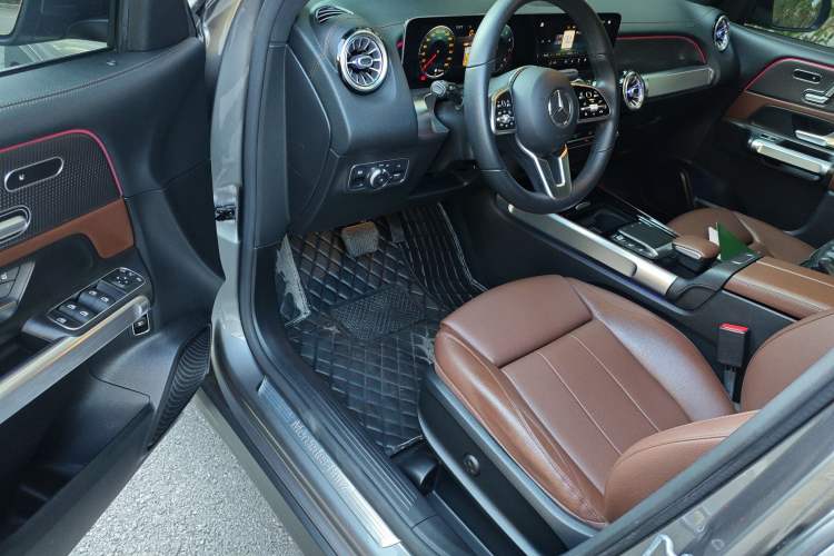 Used Mercedes-Benz GLB 2020 Facelift GLB 200 Fashion Edition