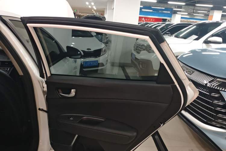 Used Kia K5 New Energy 2018 2.0L Smart Enjoyment Version