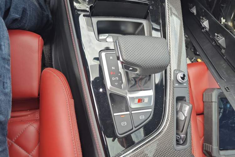 Used Audi S4 2024 S4 3.0TFSI Gear Lever