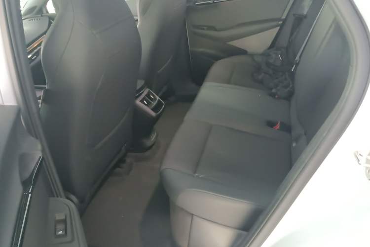 Used Volkswagen ID.UNYX 2024 Pro Long-Range Version