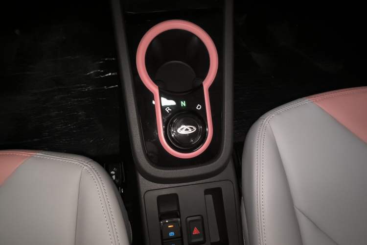 Used Chery Little Ant 2024 Revised Version Youth Edition 251 km True Love Edition 25.05 kWh
