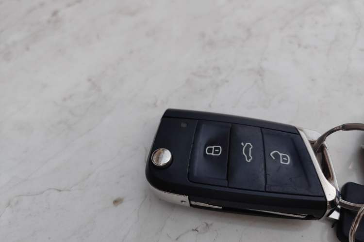 Used Volkswagen Tiguan L 2018 Revised Version 330TSI Automatic Two-Wheel Drive Trendy Edition