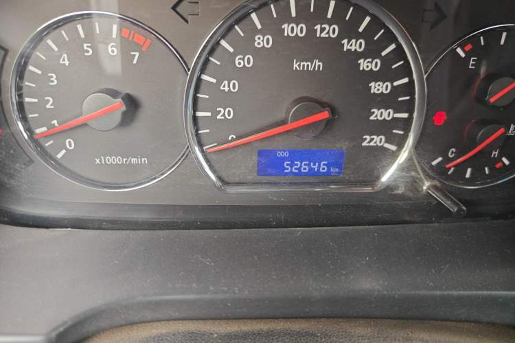 Used CHANGAN Alsvin V5 2012 1.5L Manual Dream Edition Odometer Close Up