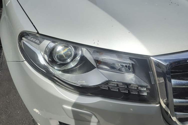 Used Haval H8 2015 2.0T Two-Wheel-Drive Elite Version
