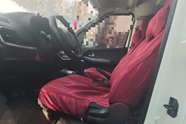 Used CHANGAN KAICHENG Ruixing M60 2023 1.5L GDI Comfort-Class Passenger Vehicle 6/7 Seats
