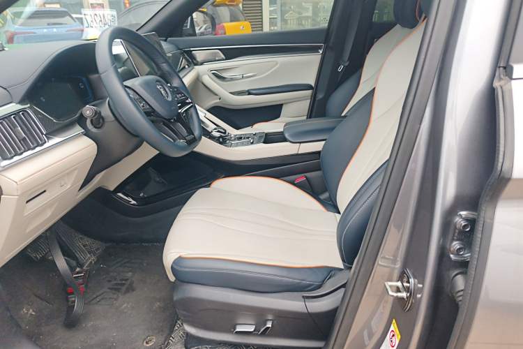 Used BYD Song PLUS New Energy 2021 DM-i 110KM Flagship Model Left Front Seat