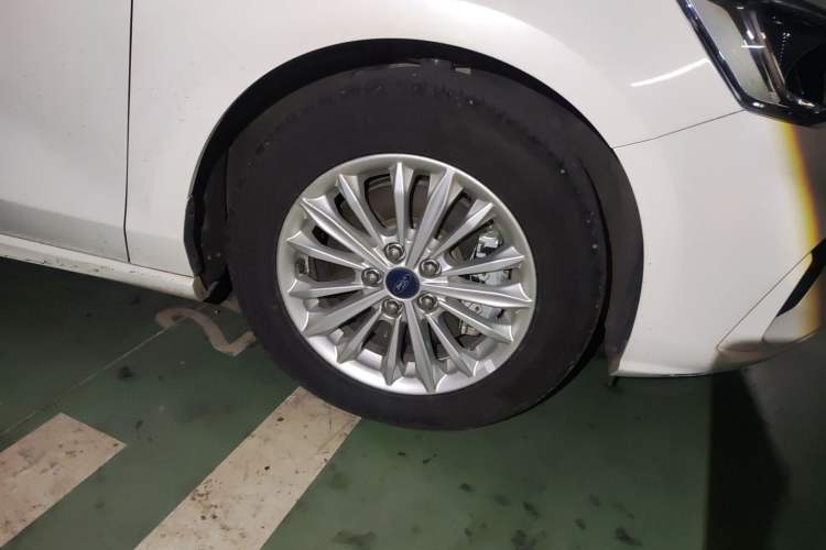 Used Ford Focus 2020 Sedan EcoBoost 180 Automatic Trend Edition