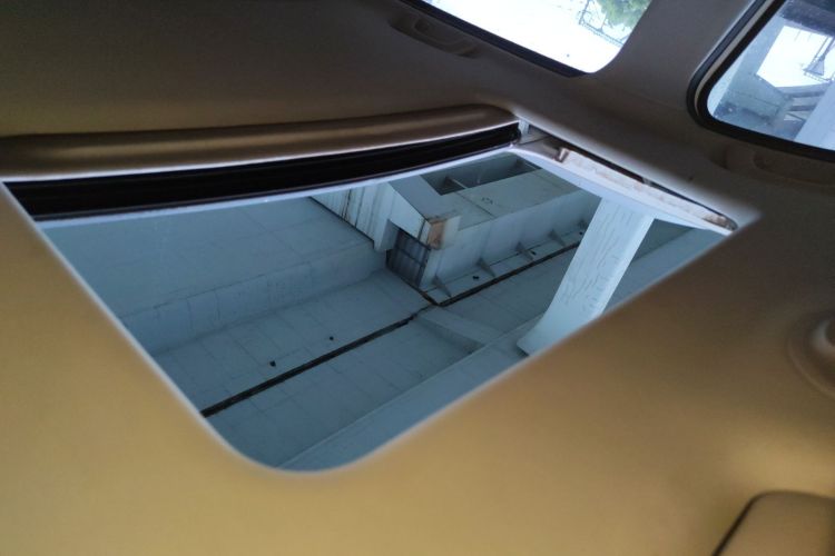 Used Wuling Hongguang S3 2018 1.5L Manual Luxury Model China V Standard