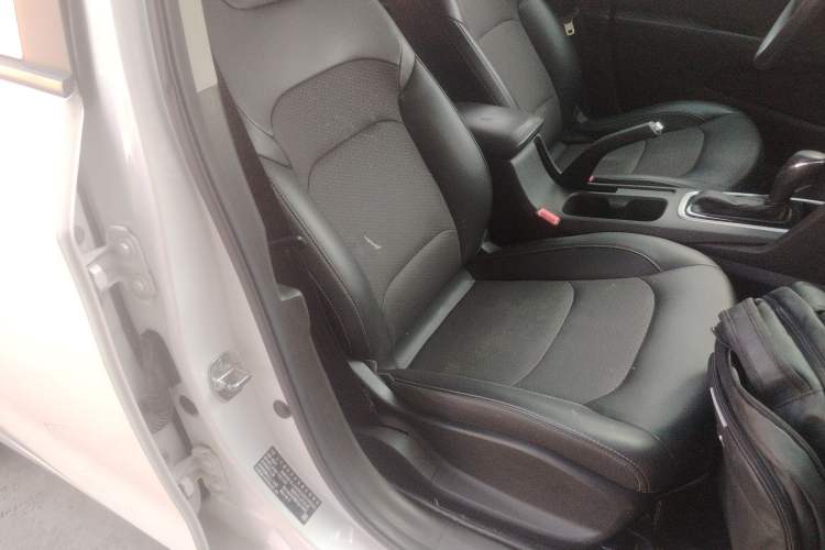 Used Chevrolet Cavalier 2018 320 Automatic Enjoyment Edition