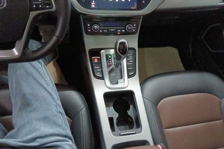 Used Geely Auto Emgrand GS 2018 Lingchao Edition 1.4T Automatic ZhenShang Smart Connectivity Model
