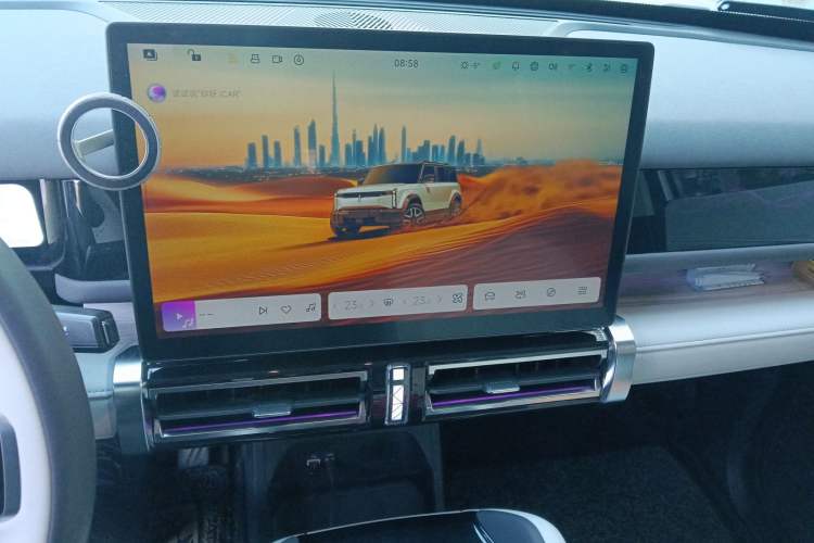 Used iCAR 03 2024 501km Four-wheel Drive Long-range Intelligent Driving Edition