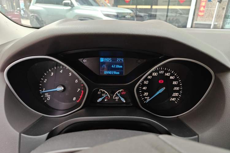 Used Ford Focus 2012 Sedan 1.6L Automatic Comfort Model