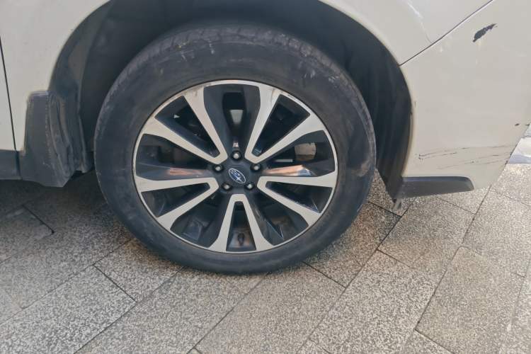 Used Subaru Forester 2016 2.0i Fashion Navigation Edition Right Front Wheel Hub