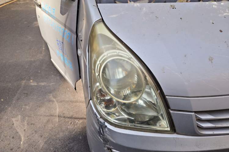 Used Wuling Rongguang 2014 1.5L S Base Version