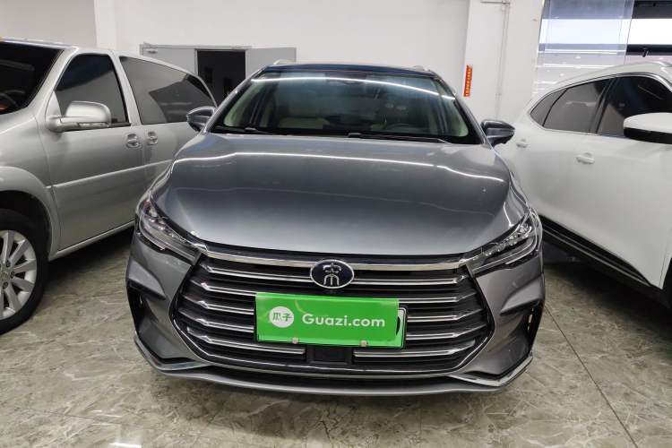 Used BYD Song MAX New Energy 2022 DM-i 105KM Flagship Model
