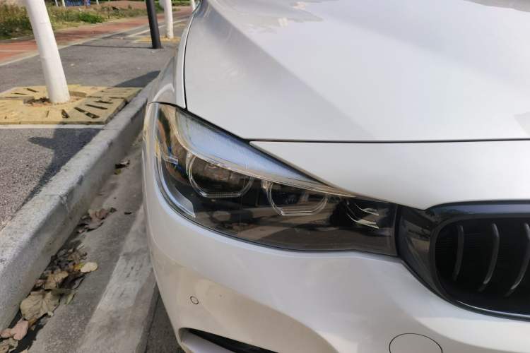 Used BMW 3 Series GT 2020 330i M Sport Night Edition Right Front Headlight