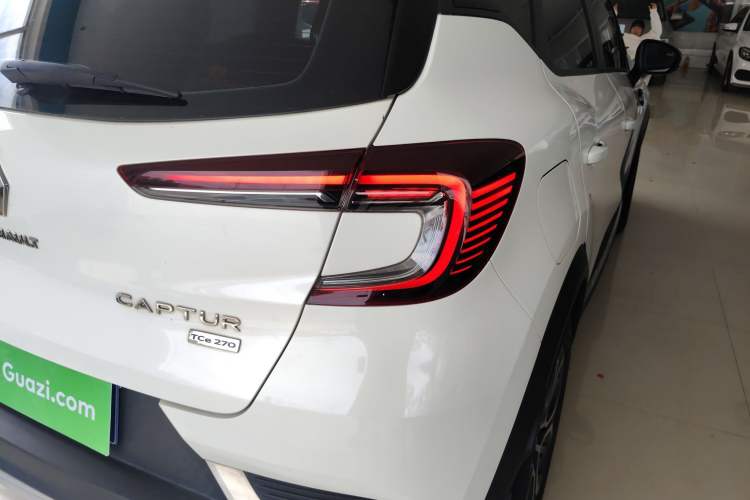 Used Renault Clio 2019 TCe270 Automatic Trendy Model
