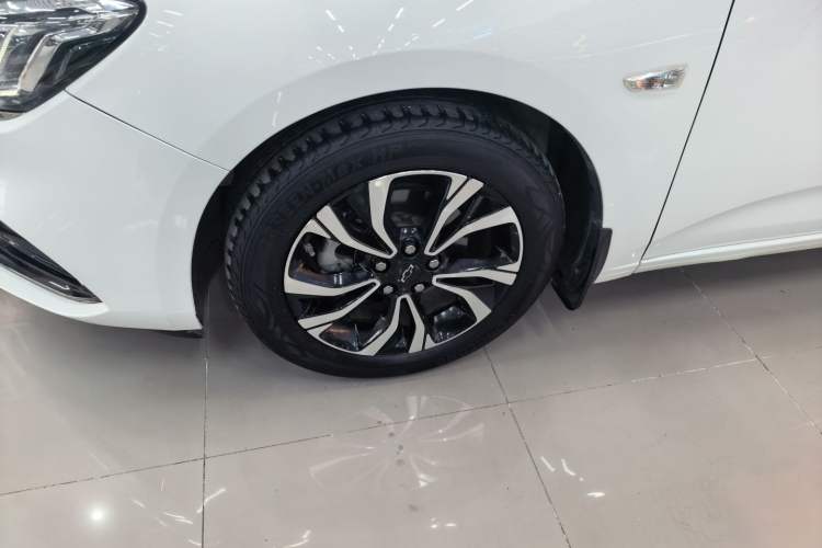 Used Chevrolet Monza 2022 Light Hybrid RS 330T Automatic Comfort Edition