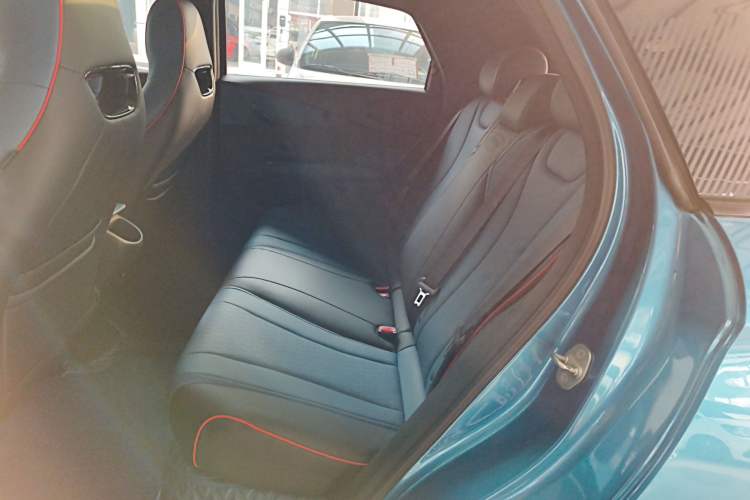 Used BYD Dolphin 2021 405 km Fashion Edition
