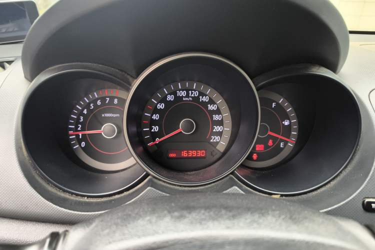 Used Kia Forte 2011 1.6L MT GL Instrument Cluster