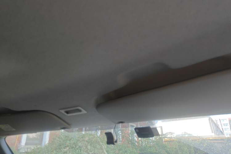 Used JMC Fushun 2022 2.0T Manual Van Long Wheelbase High Roof 3-Seater
