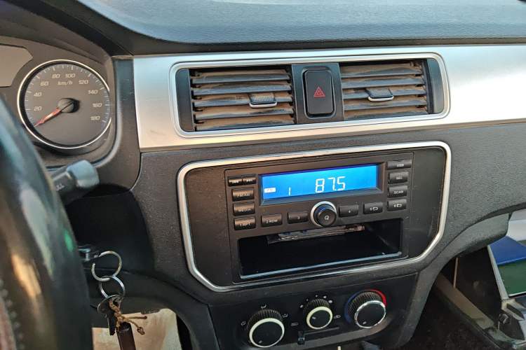 Used CHANGAN KAICHENG Shenqi F30 2016 1.5L Standard Long-Wheelbase DAM15L