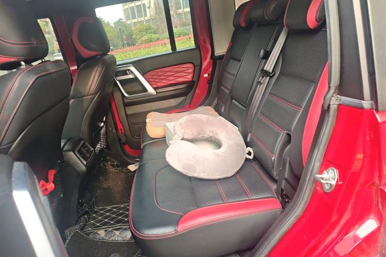 Used BAIC Off-Road BJ40 2019 PLUS 2.3T Automatic Four-Wheel Drive Premium Edition China VI Left Rear Seat