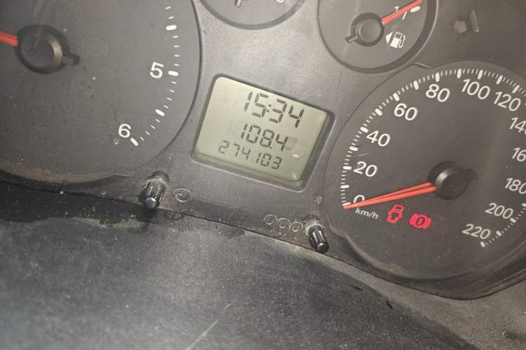 Used Ford Transit Custom 2009 2.4T Diesel Luxury Short Wheelbase Mid-Roof Emission Standard III
