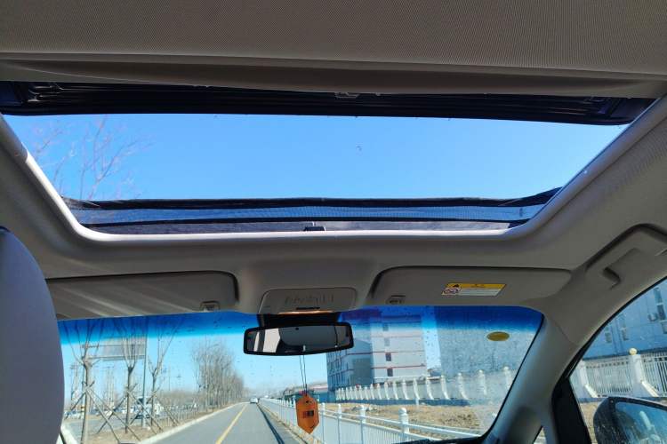 Used Buick GL8 2023 Land Executive Class Smart Enjoyment Model