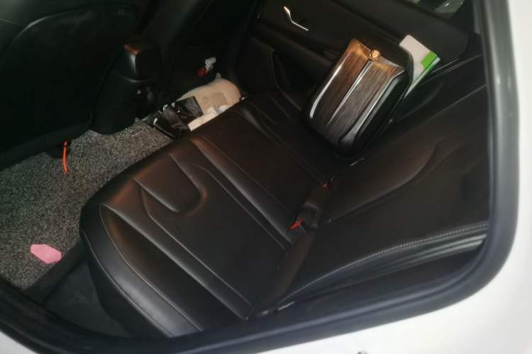 Used Hyundai Elantra 2021 1.5L CVT LUX Prestige Edition Left Rear Seat