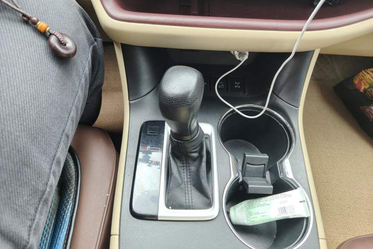 Used Toyota Highlander 2015 2.0T Four-Wheel Drive Elite Edition 7-Seater
