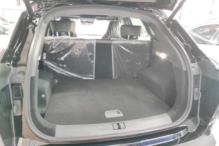 Used JETOUR Shanhai L6 2024 1.5TD DHT MAX