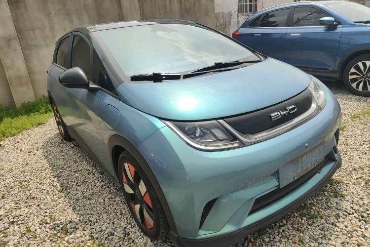 Used BYD Dolphin 2021 401km Knight Edition Front Right 45 Deg