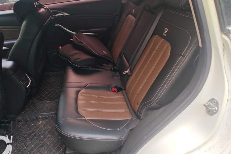 Used BYD Song 2017 Gaishe Upgrade Edition 1.5TID Automatic Elite Model
