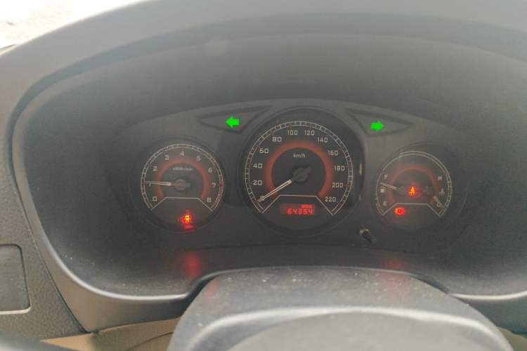 Used Soueast V3 Lingyue 2014 1.5L Manual Smart Edition Instrument Cluster