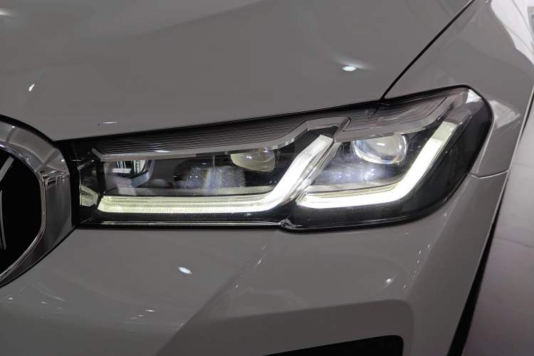 Used BMW 5 Series 2021 530Li Leading Model M Sport Package