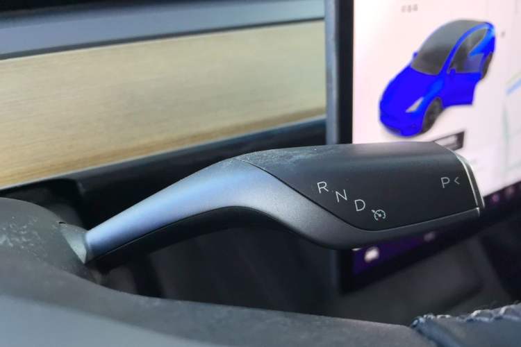 Used Tesla Model Y 2021 Long-Range All-Wheel-Drive Version