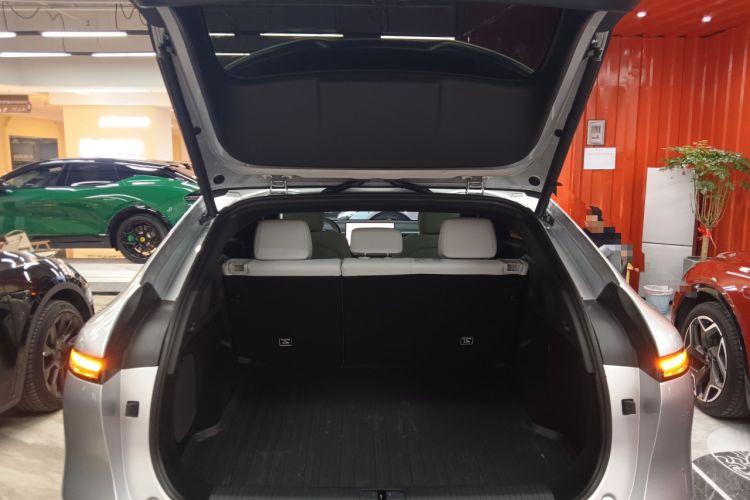 Used XPeng G6 2023 580 Long-Range Pro