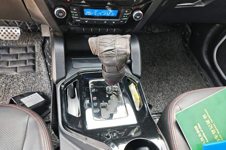 Used Geely Auto GX7 2015 Sport Edition 2.0L Automatic Luxury Model
