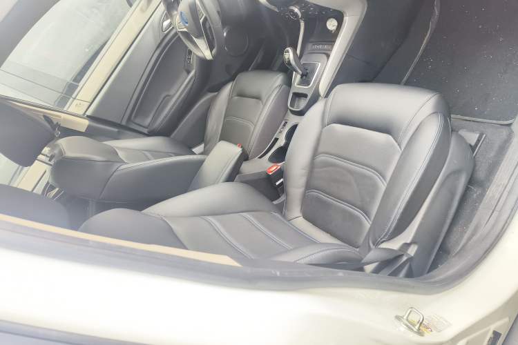 Used BYD Yuan New Energy 2018 EV360 Smart Connect Cool Edition
