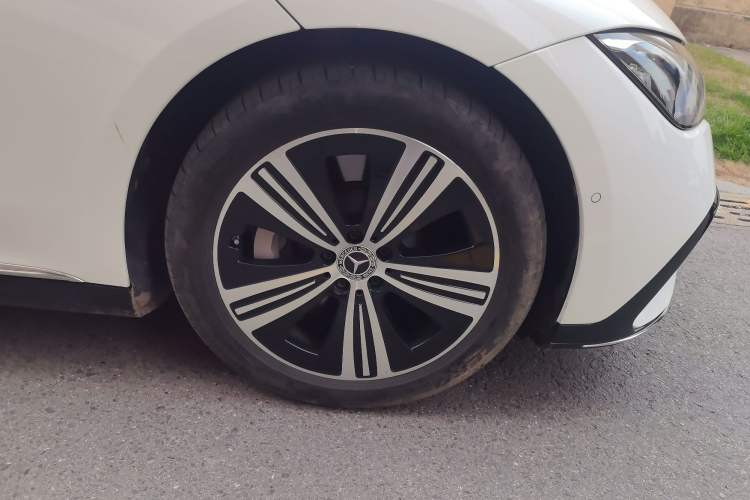 Used Mercedes-Benz EQE 2022 350 Luxury Edition
