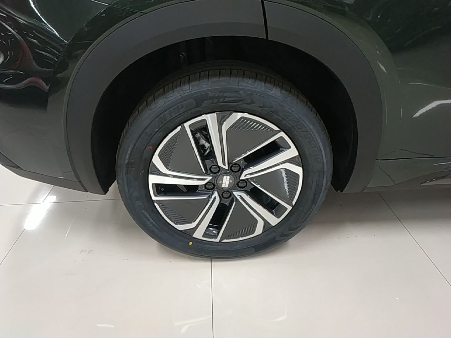 Geely Galaxy Xingjian 7 EM-i 2026 Model 130km Launch Edition — снимка 11