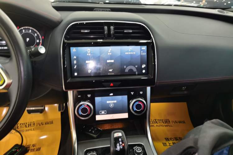 Used Jaguar XEL 2023 2.0T 250 PS R-DYNAMIC S Advanced Sport Edition
