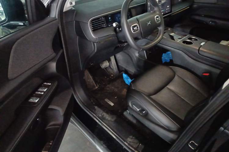 Used XPeng G6 2023 755 Ultra-Long Range Pro
