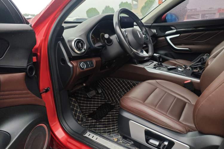 Used Wey VV7 2017 2.0T Ultra-Luxury Version