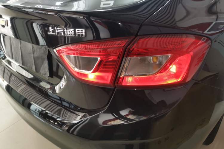 Used Chevrolet Cruze 2018 320 Automatic Pioneer Sunroof Edition