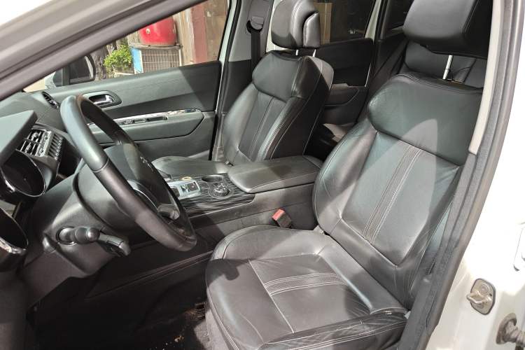 Used Peugeot 3008 2013 1.6THP Automatic Prestige Edition Left Front Seat